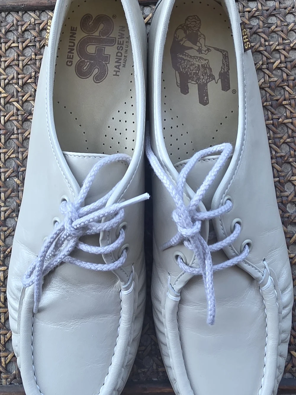 Vintage SAS Siesta Handsewn Leather Comfort Walking Shoes Sz 9 S HARD TO FIND